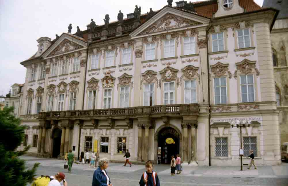 45 - Rep. Checa - Praga
